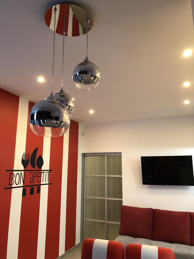 Bon Apetit Apartament Lviv Dış mekan fotoğraf